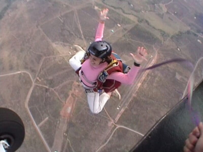 Saut en parachute à Ouverture Automatique près de Narbonne à Lézignan-Corbières